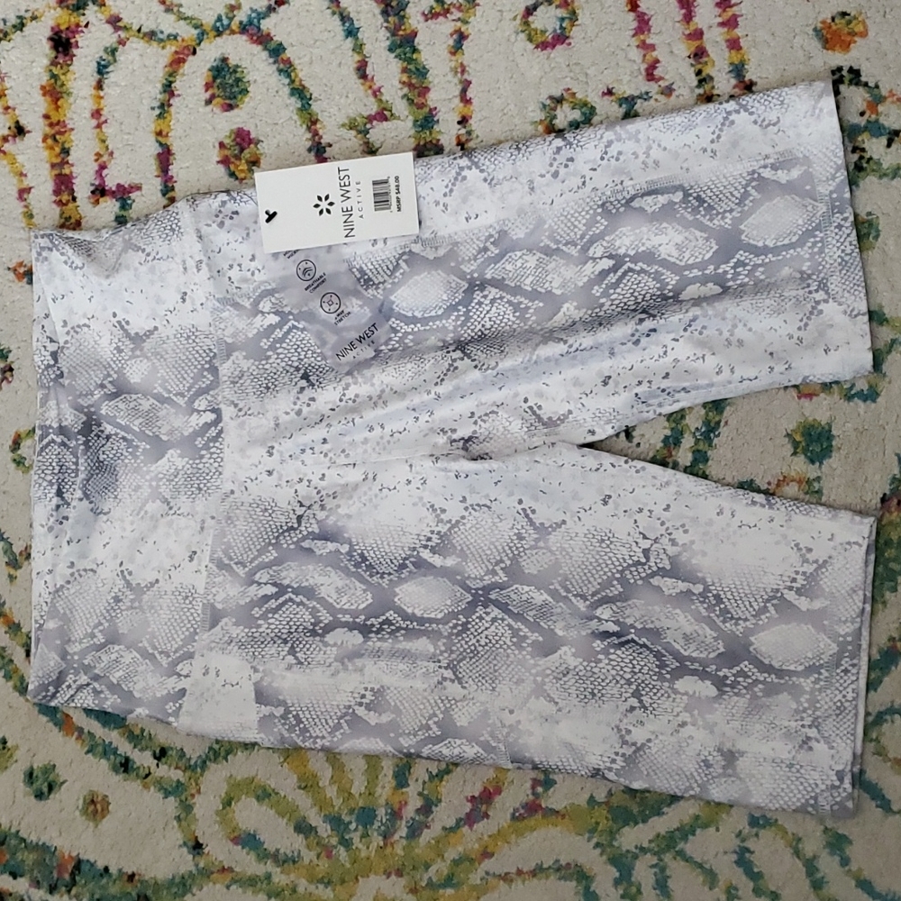 Nine West Active Shorts NWT